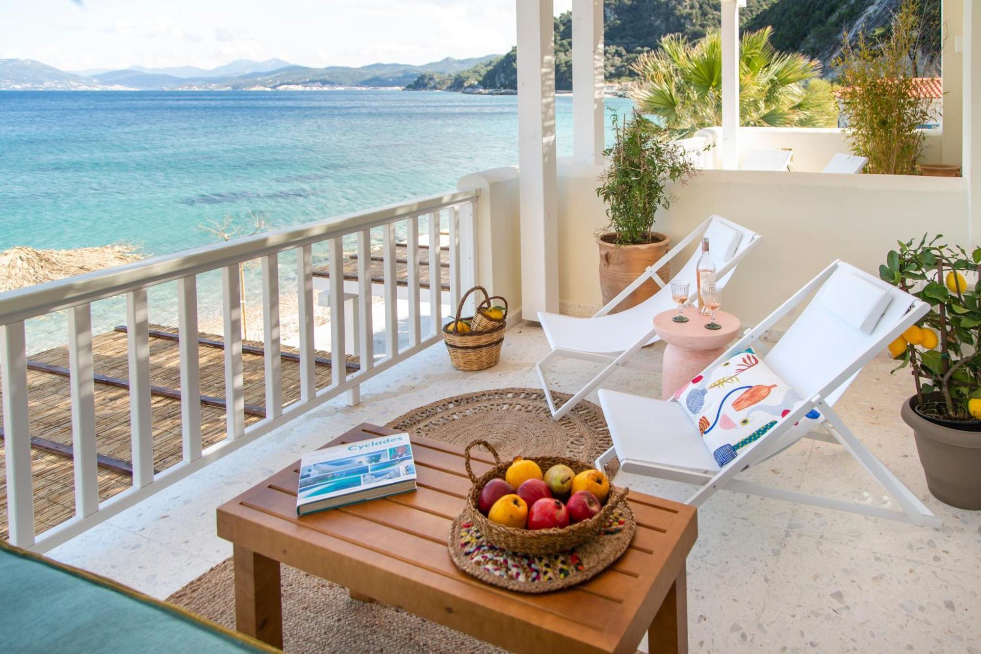 Aegean Stories Pelagos Suites Avlakia Екстериор снимка