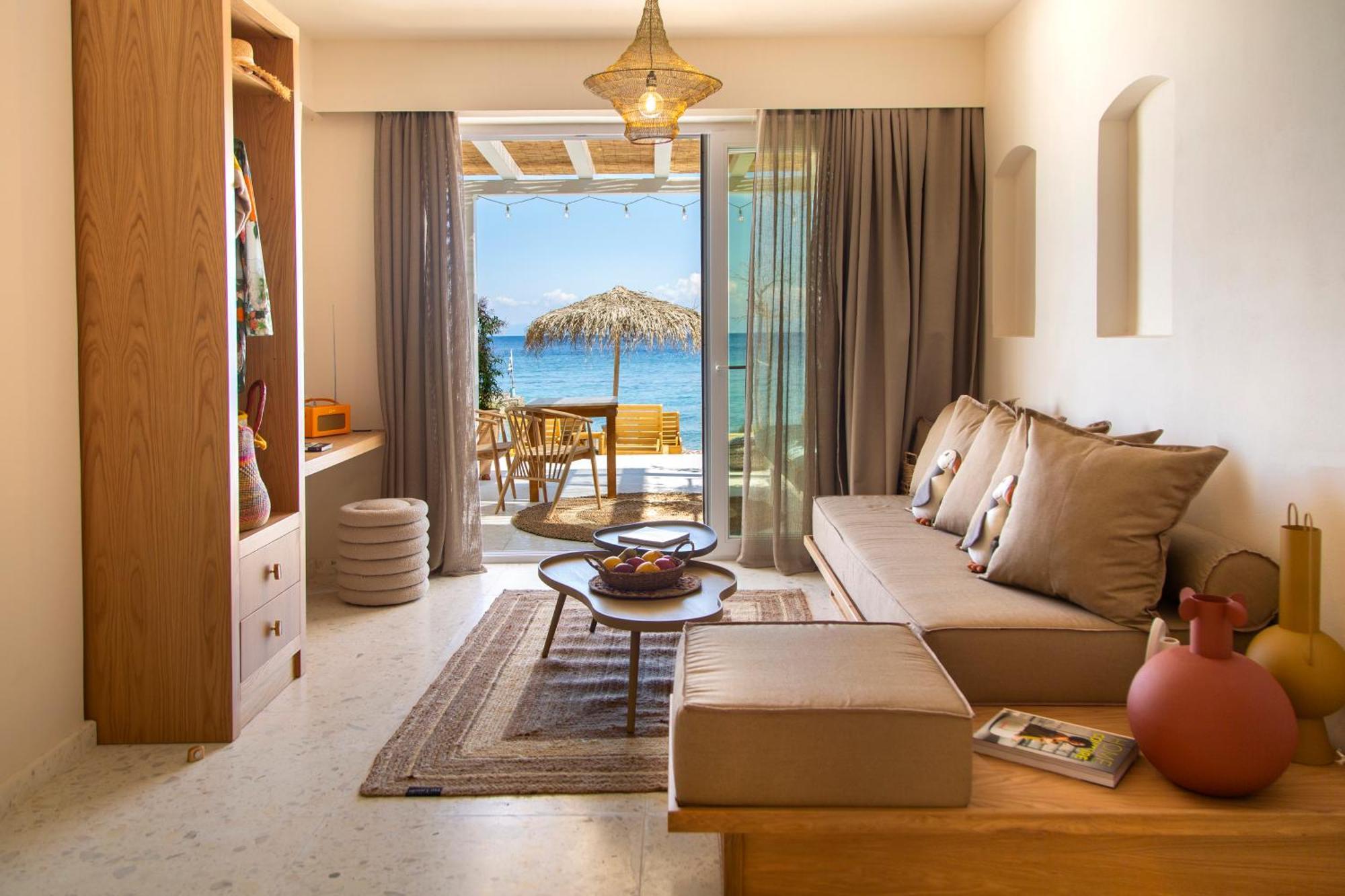 Aegean Stories Pelagos Suites Avlakia Екстериор снимка